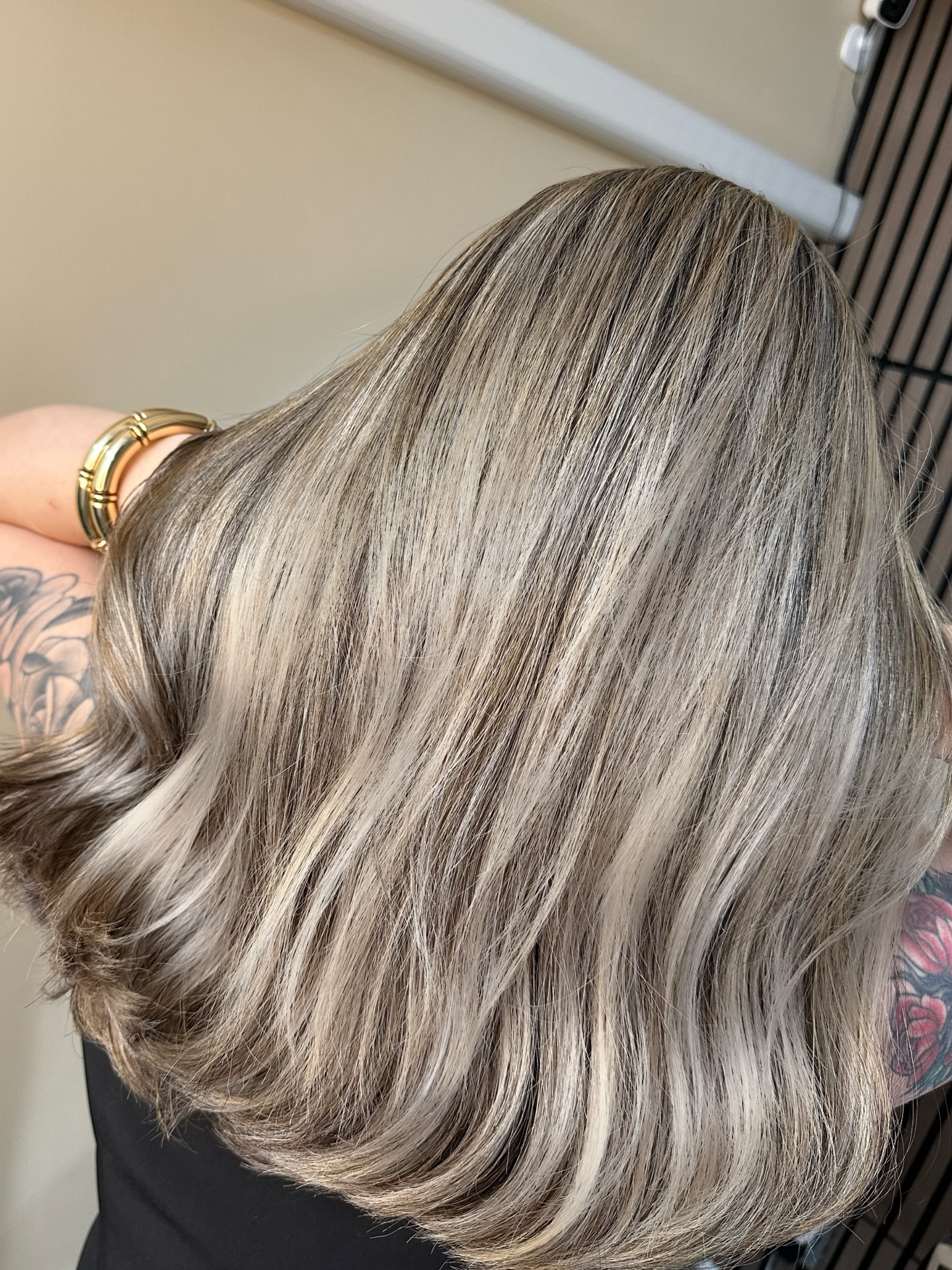Cabelo loiro com luzes